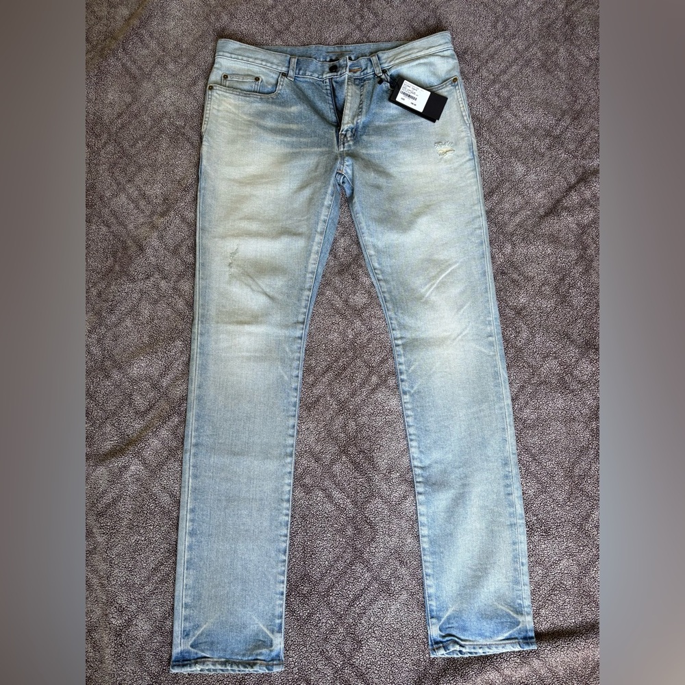 Men's Light Blue Jeans